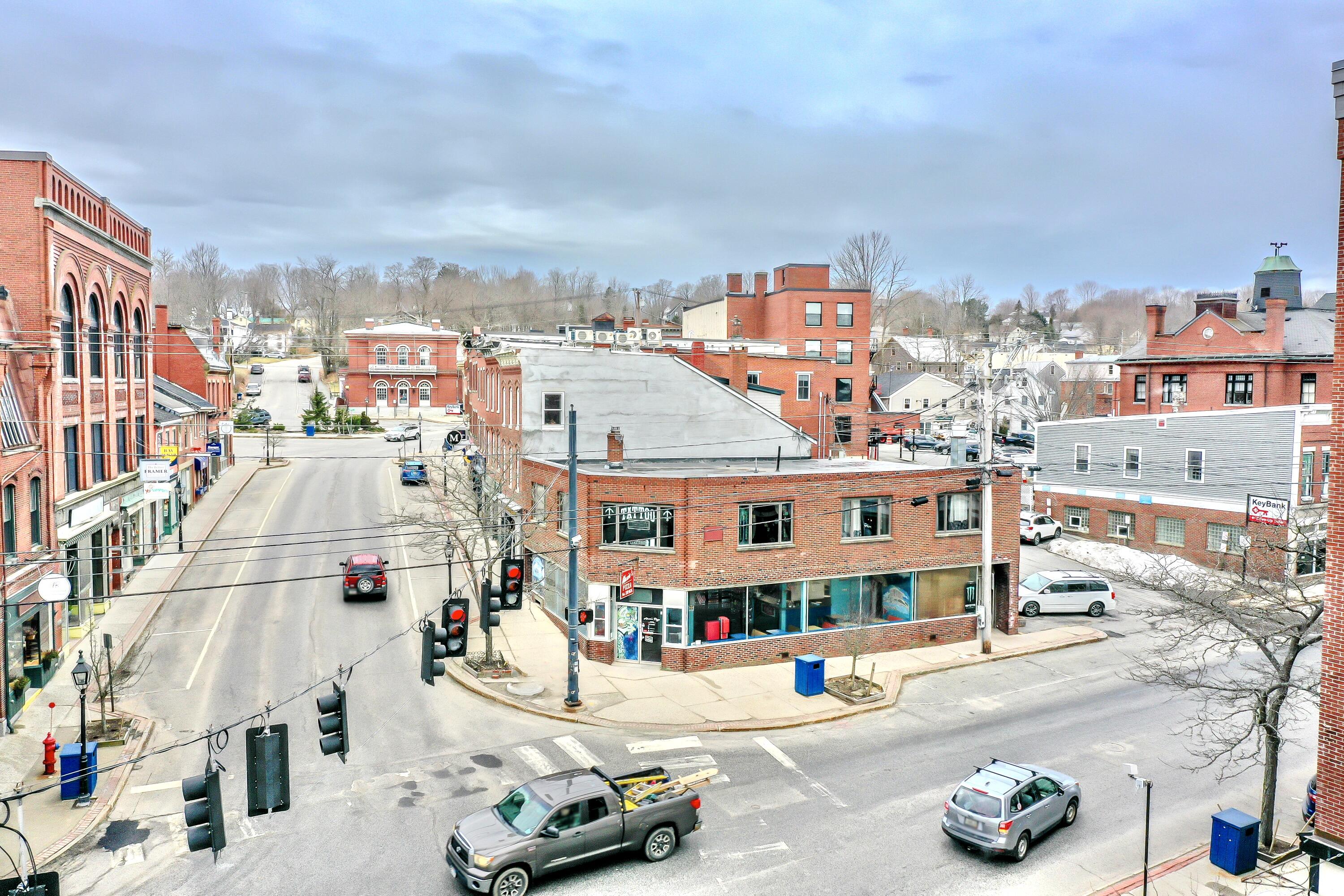 93 Main Street Property Photo 8
