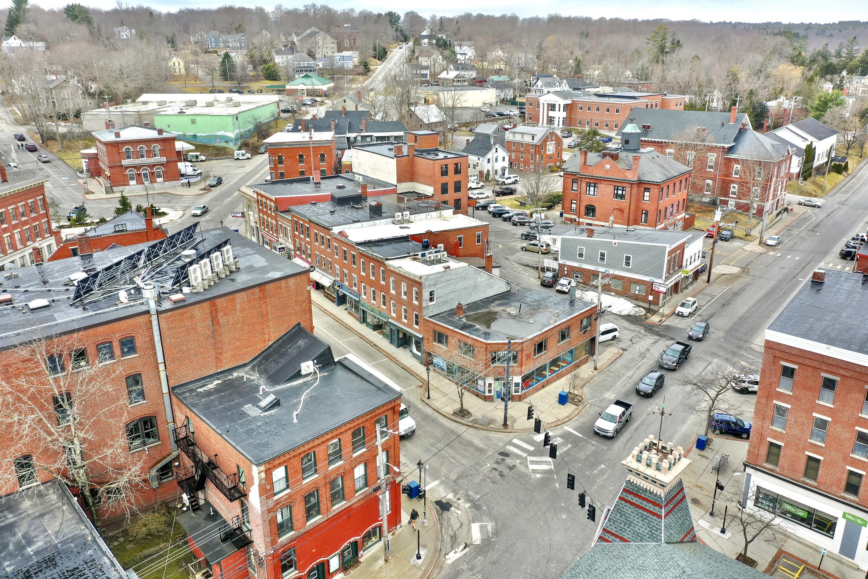 93 Main Street Property Photo 16