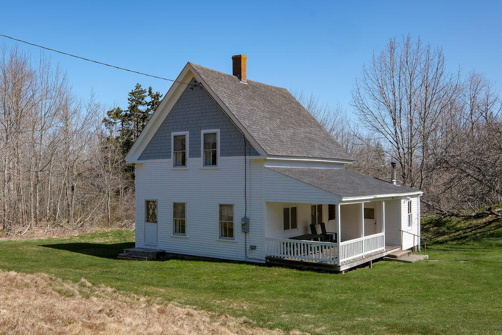 117 Eggemoggin Road Property Photo