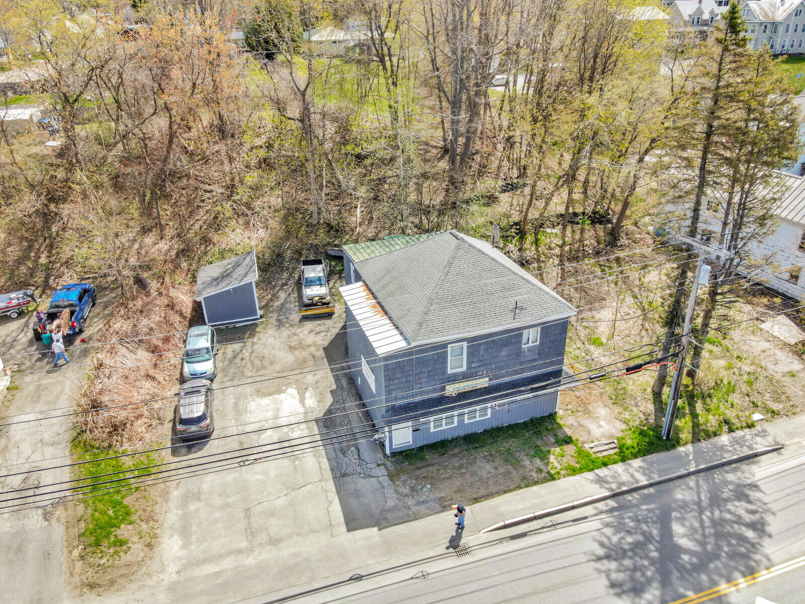 89 Benton Avenue Property Photo 8
