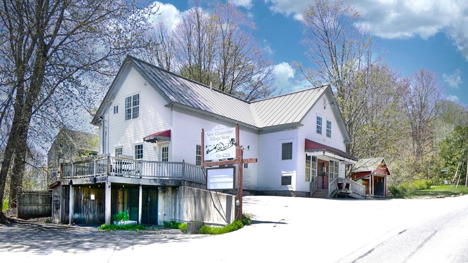 405 Intervale Road Property Photo 1