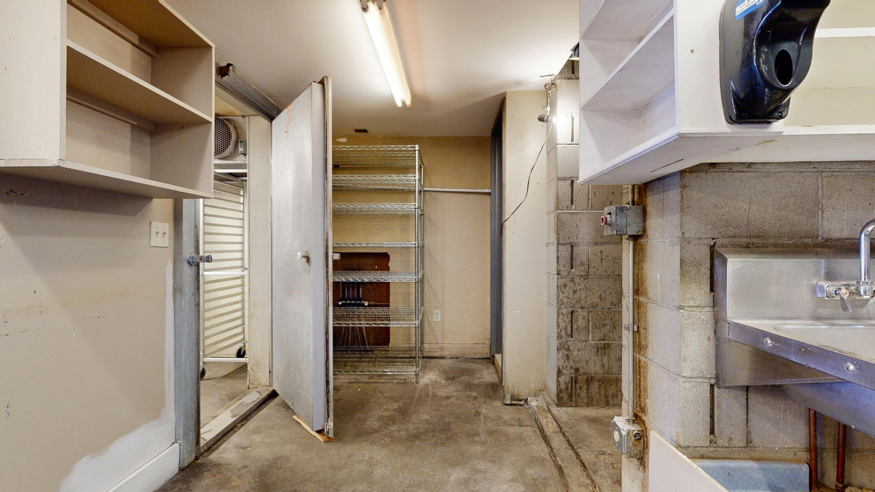 405 Intervale Road Property Photo 43