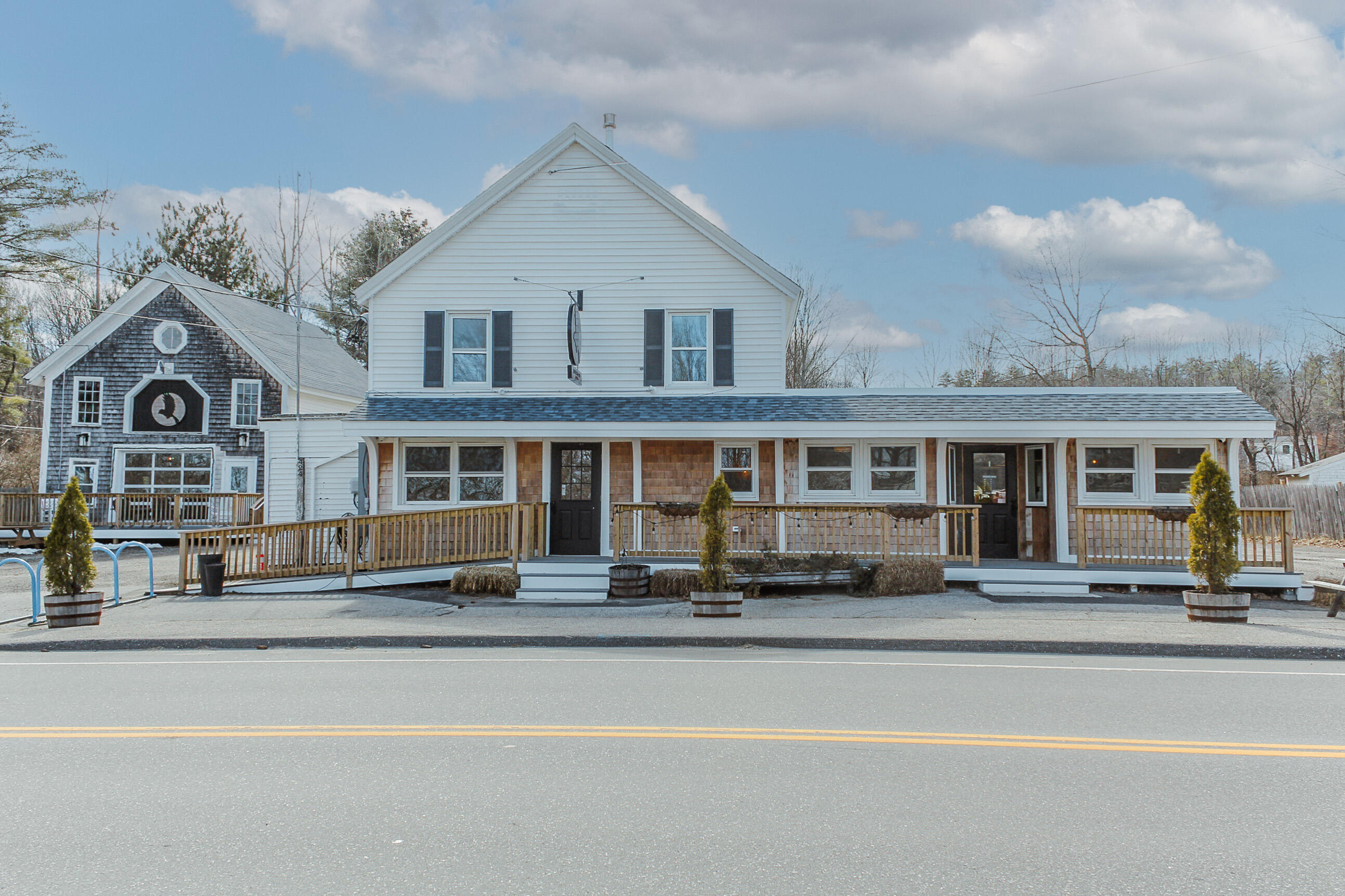 424 Walnut Hill Road Property Photo 1