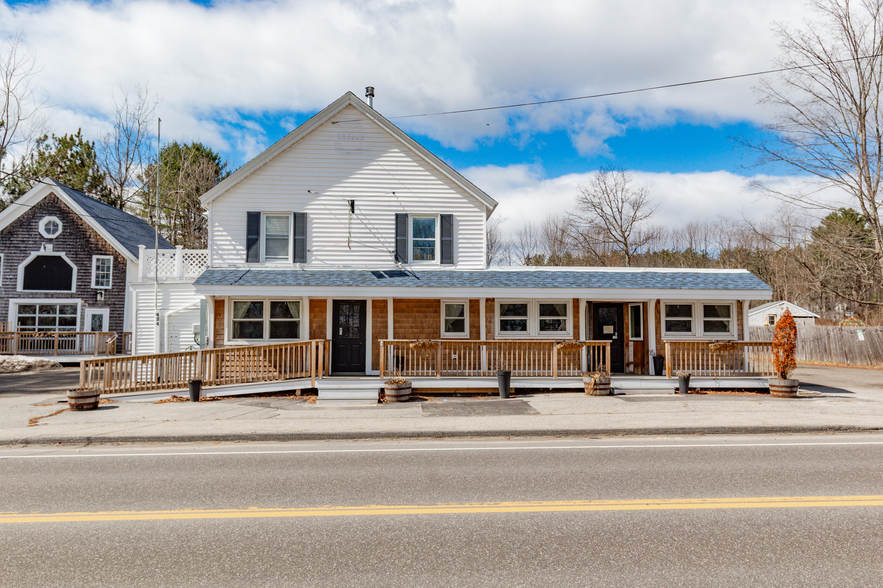 424 Walnut Hill Road Property Photo 1