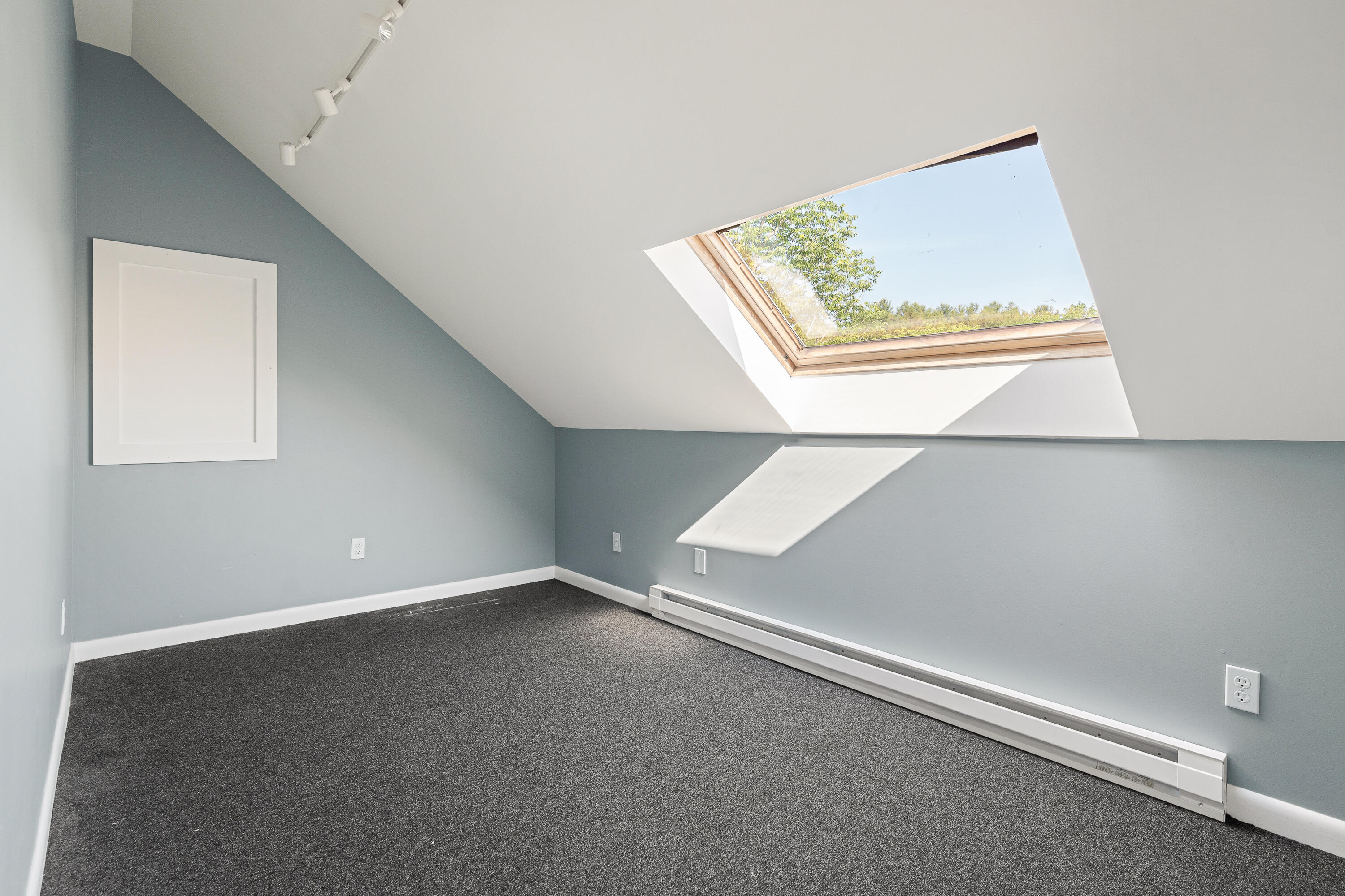 618 West Street Property Photo 47
