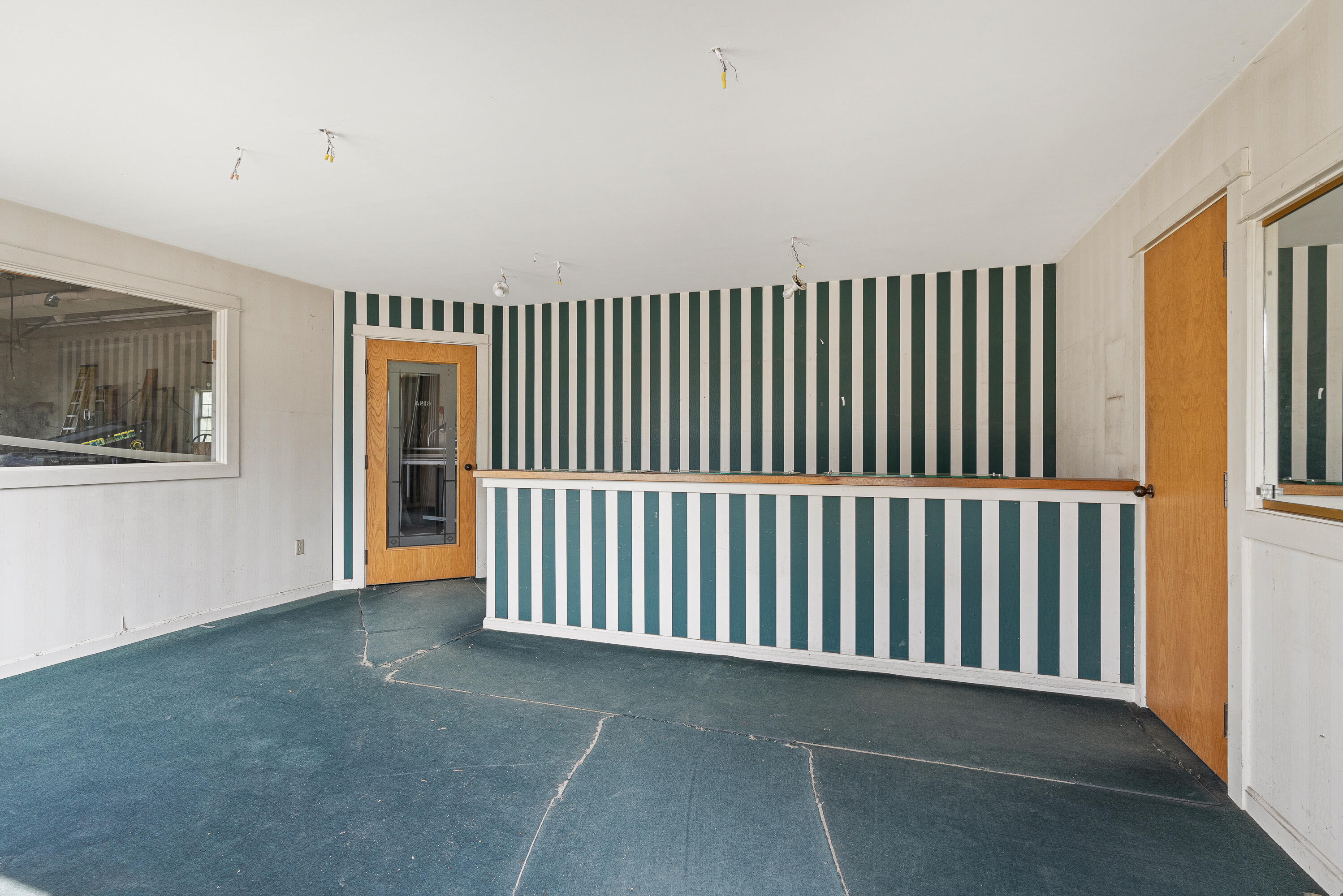 618 West Street Property Photo 52
