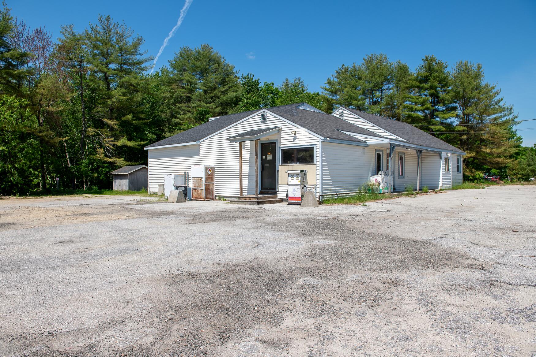 260 Sabbathday Road Property Photo 1