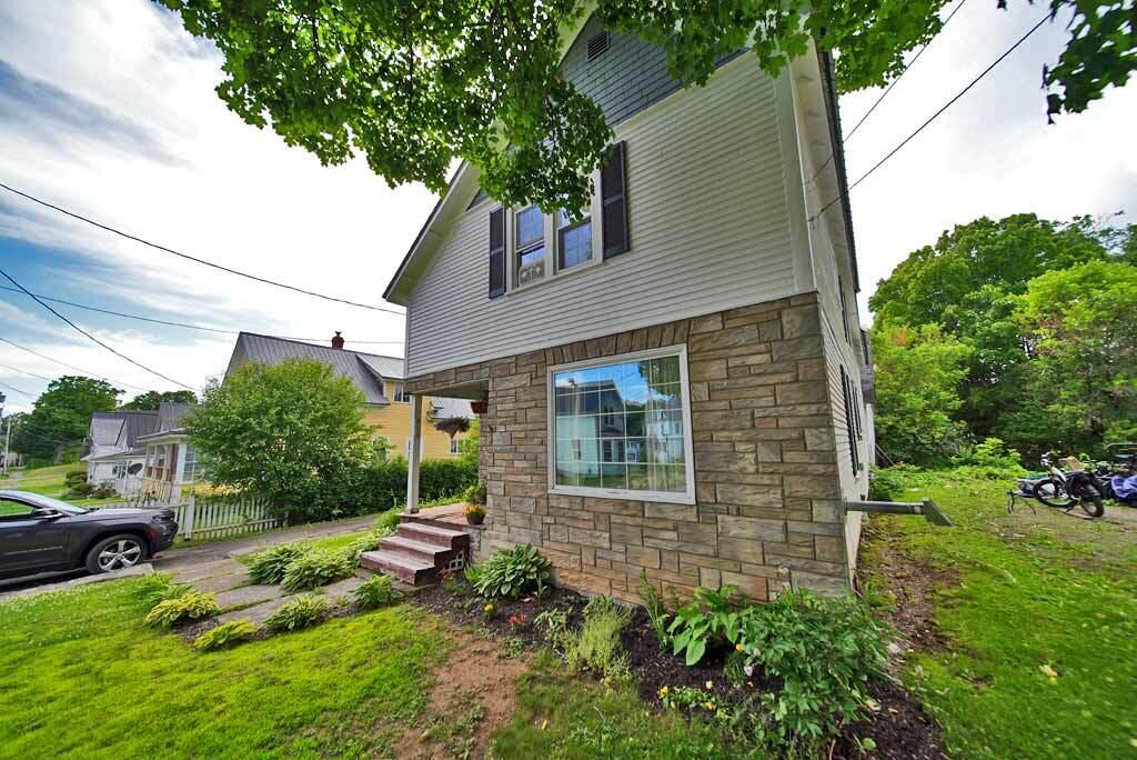 34 Charles Street Property Photo 15