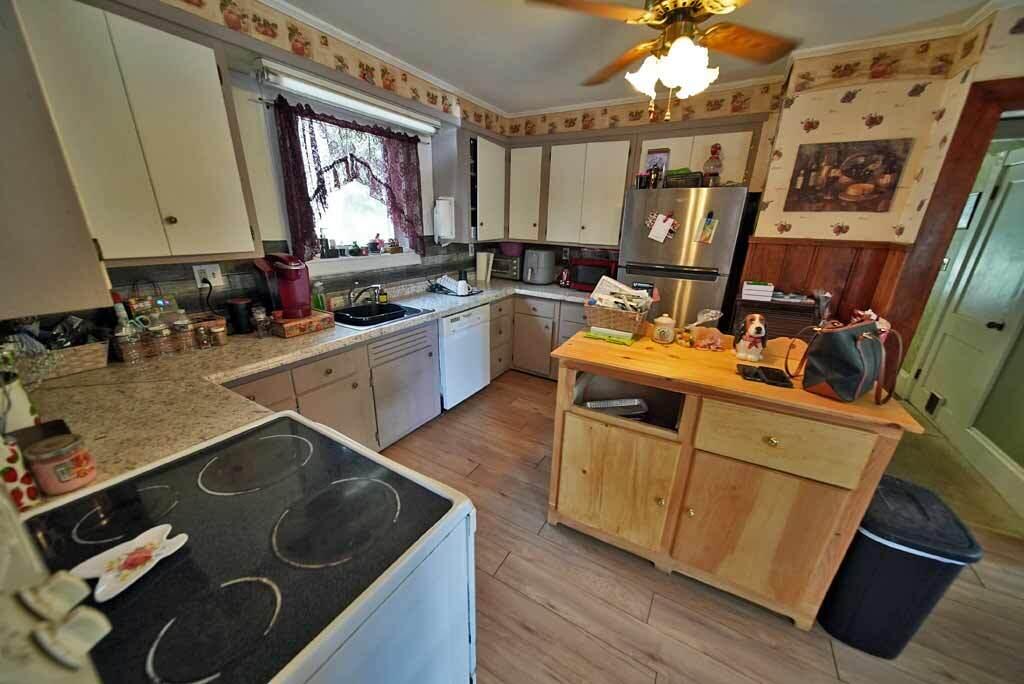 34 Charles Street Property Photo 19