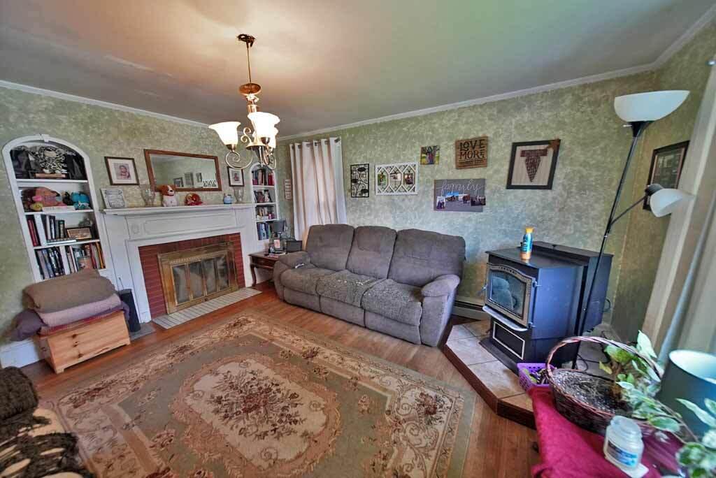 34 Charles Street Property Photo 31