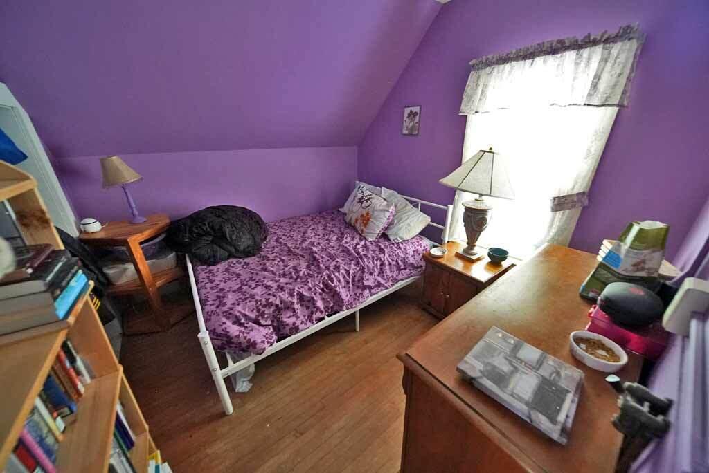 34 Charles Street Property Photo 43