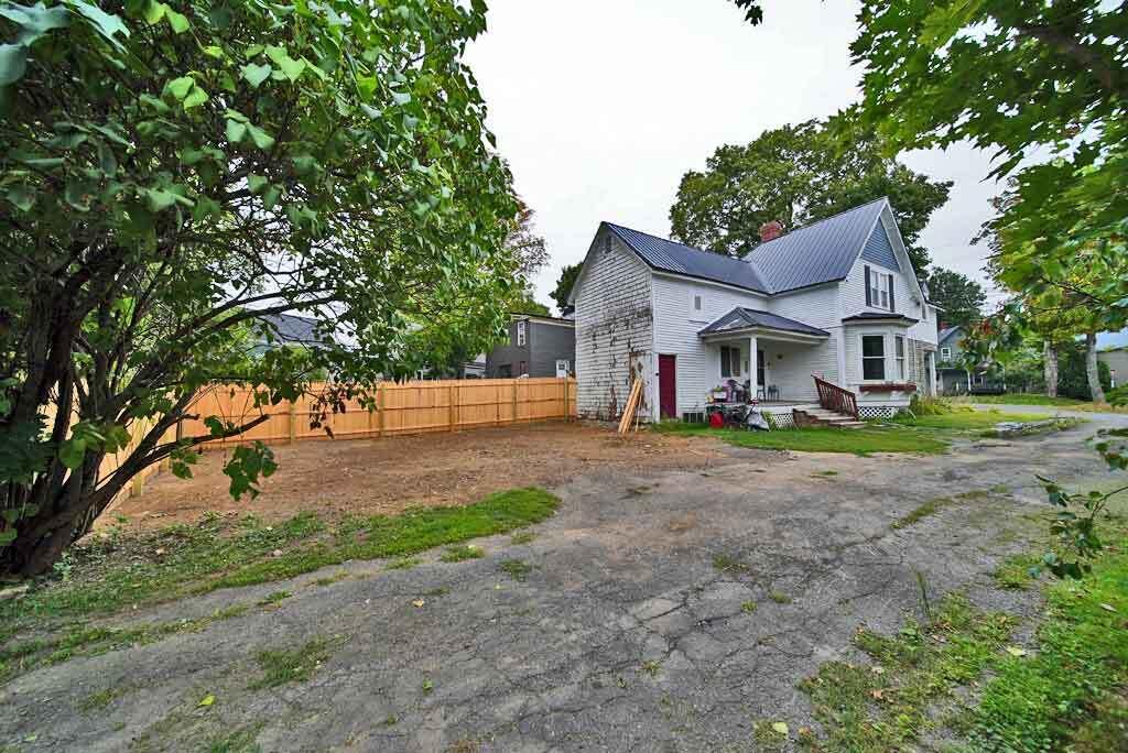 34 Charles Street Property Photo 51
