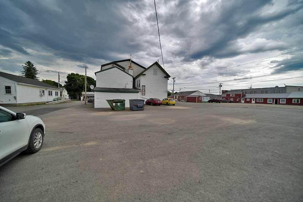 20 Main Street Property Photo 12