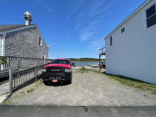 20 Water Street Property Photo 37