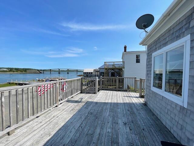 20 Water Street Property Photo 40