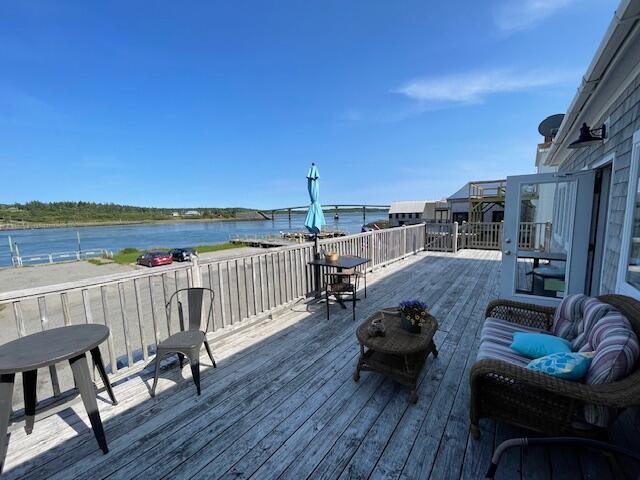 20 Water Street Property Photo 42