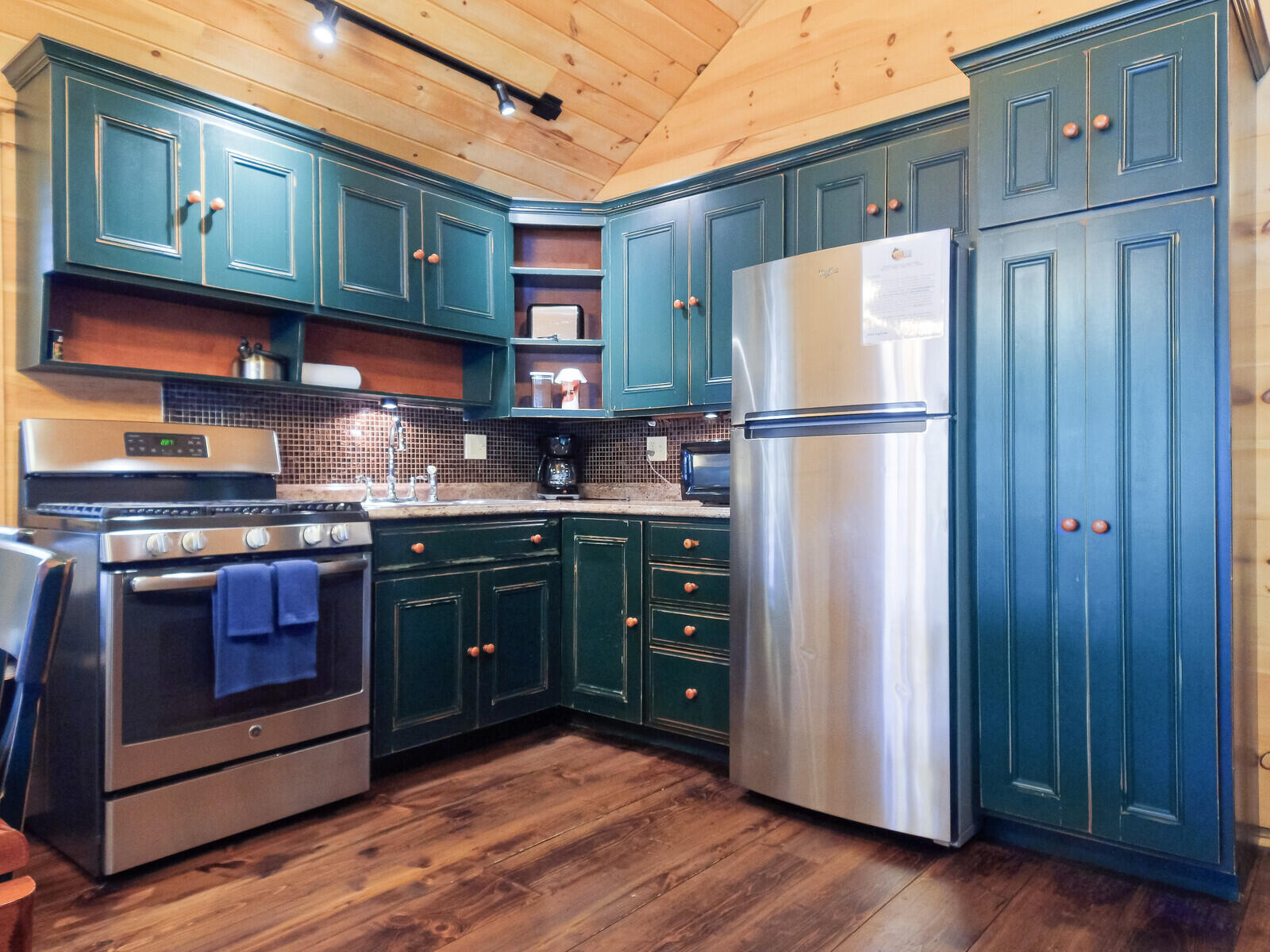 6003 Main Street Property Photo 151