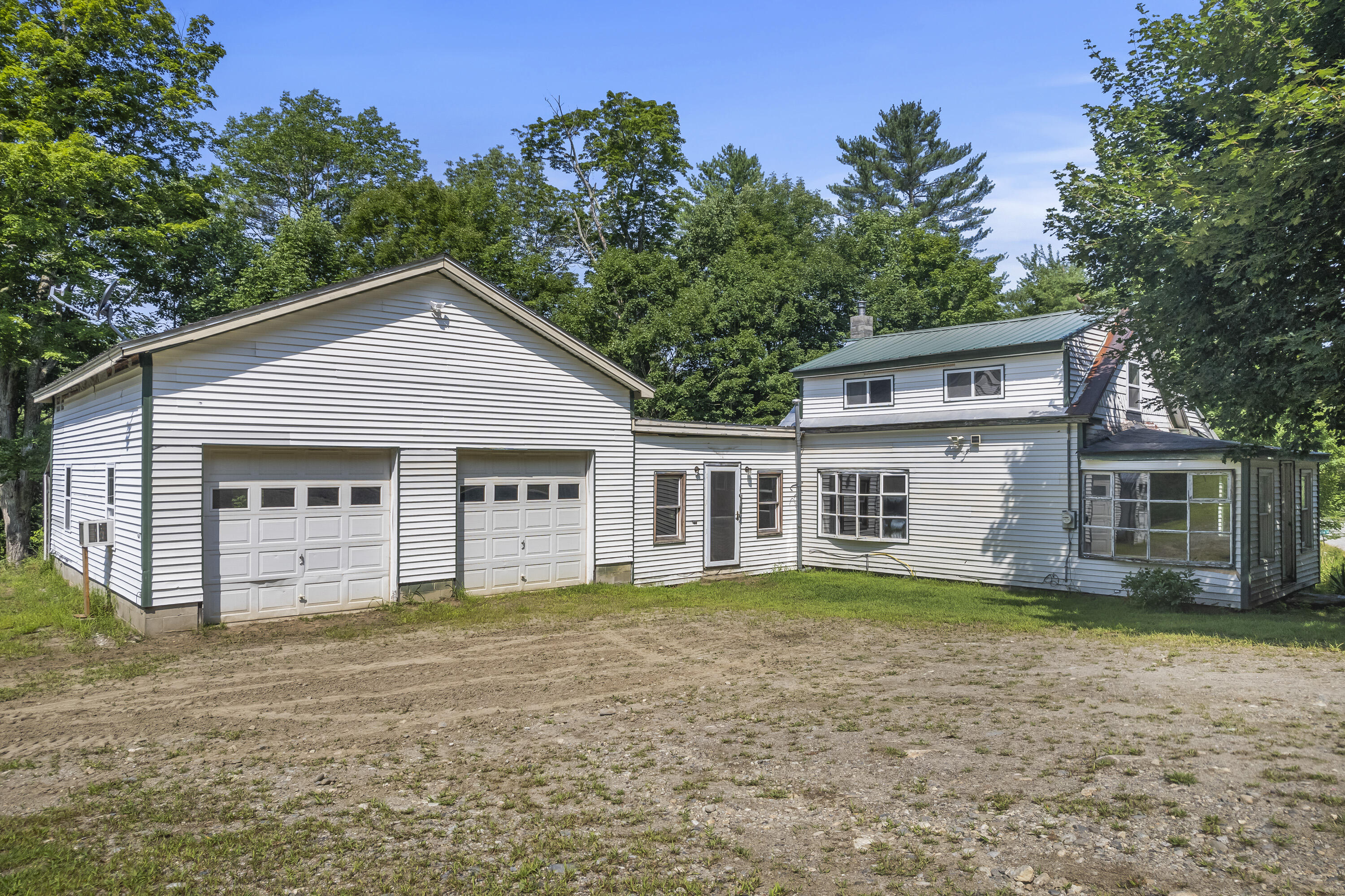 27 N Wayne Road Property Photo