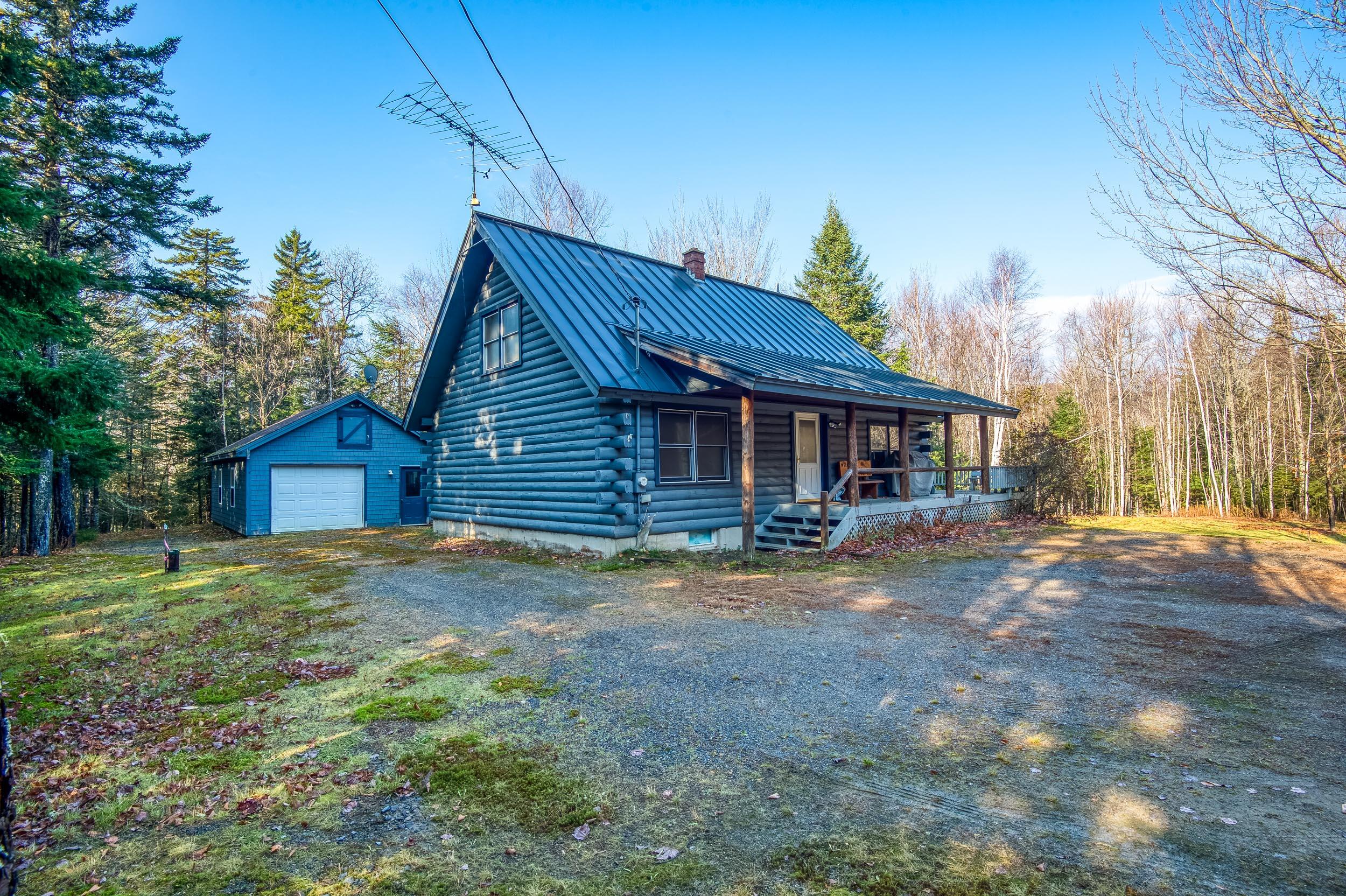 48 Arbor Way Property Photo