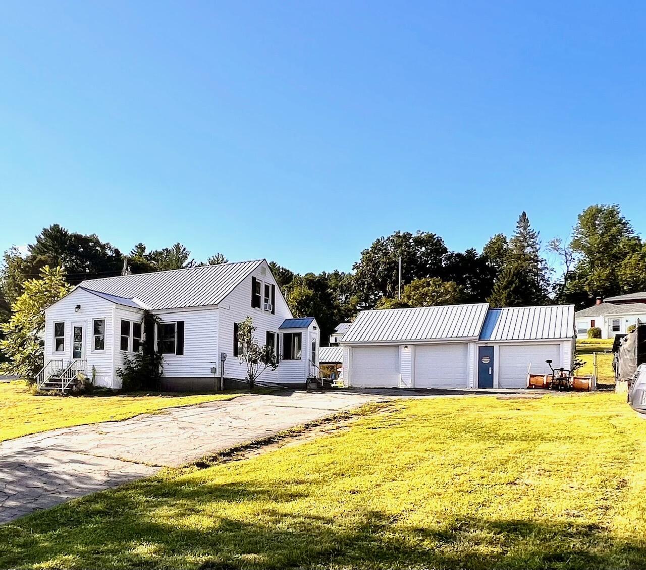 52 Jewell Street Property Photo