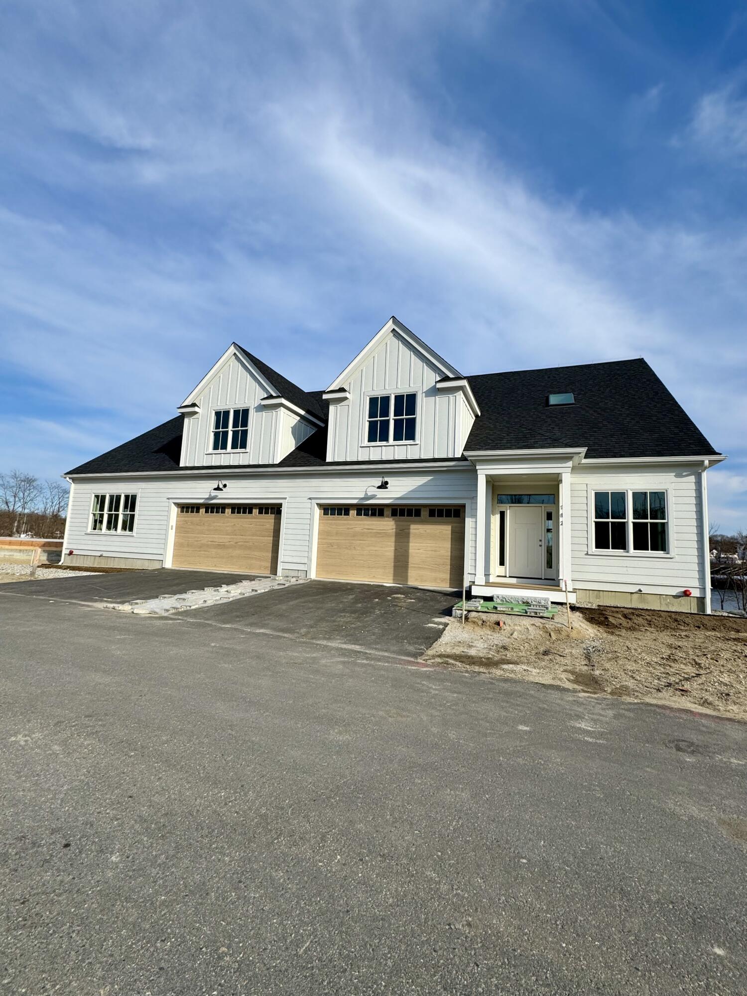7 Isle Ave Avenue Property Photo 1