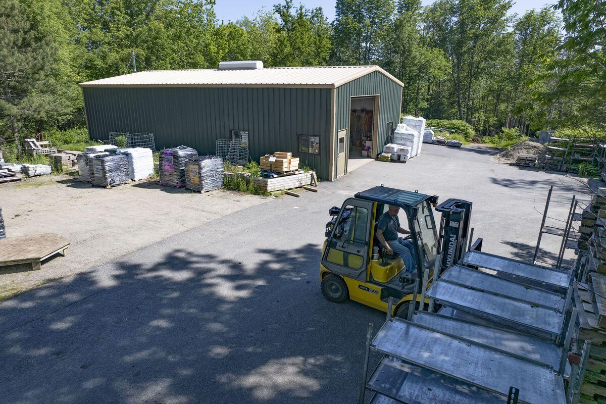 48 South Street Property Photo 5