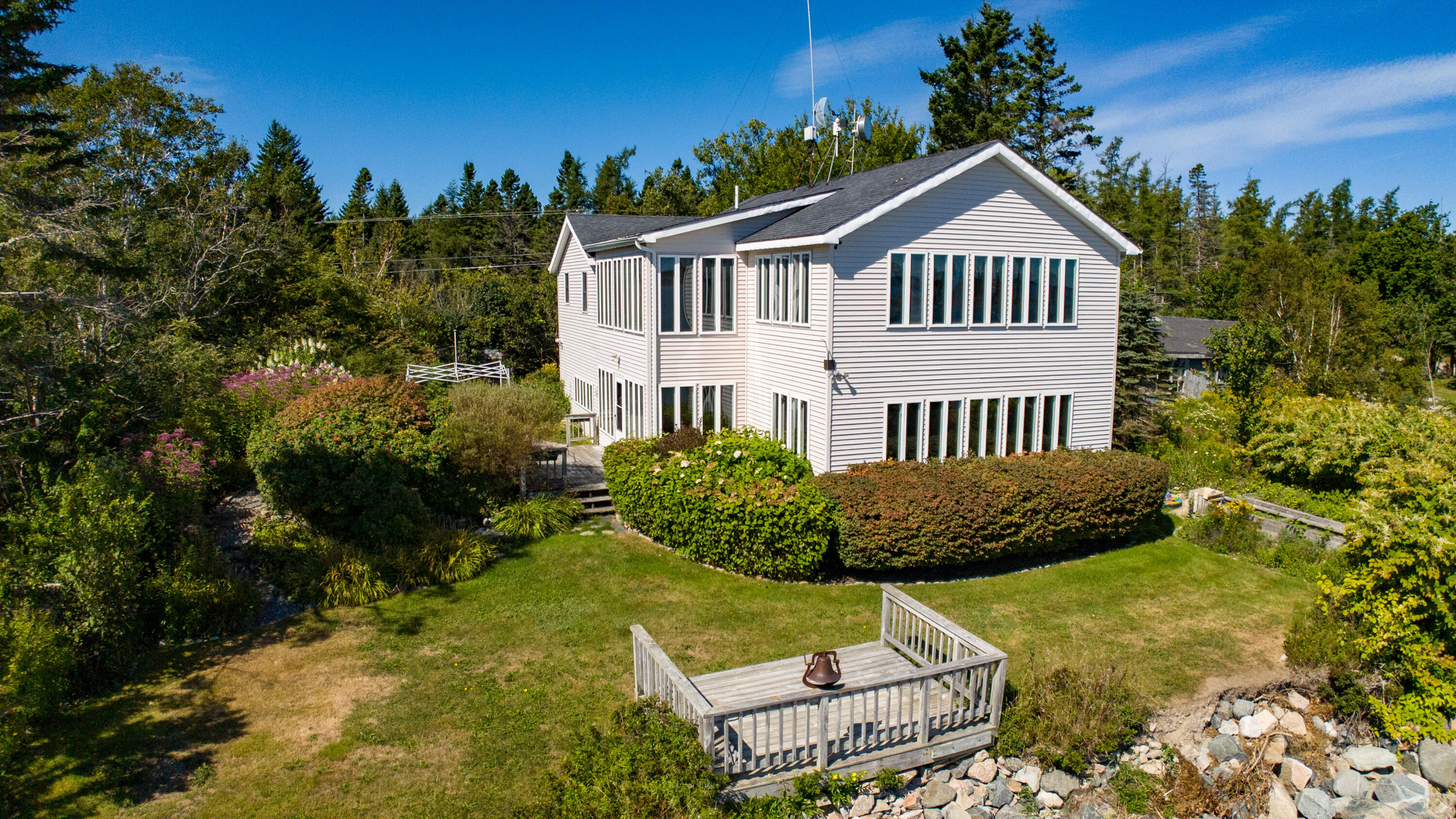 541 Mason Bay Road Property Photo