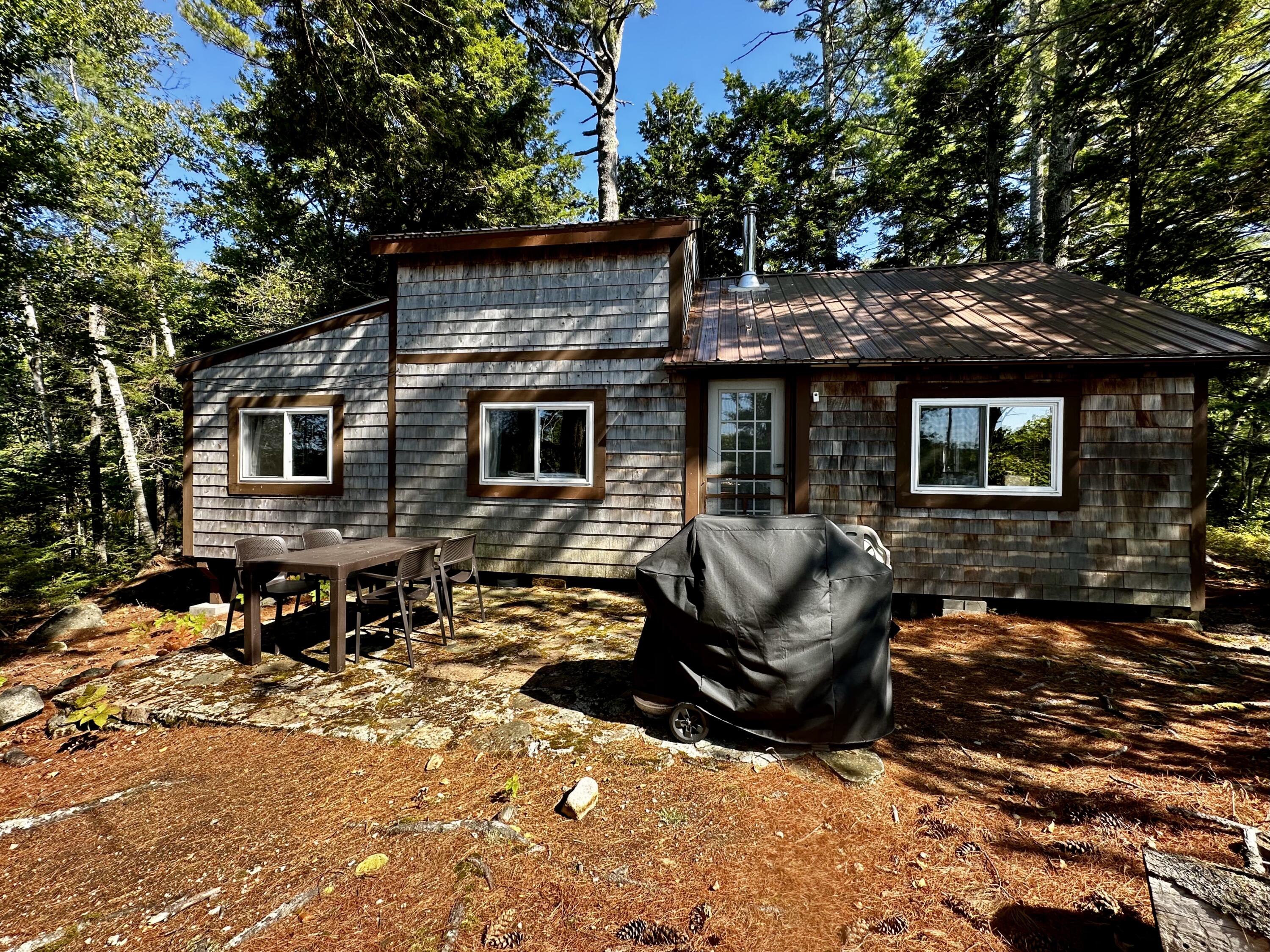 M35 L56 Nash's Lake Property Photo 8