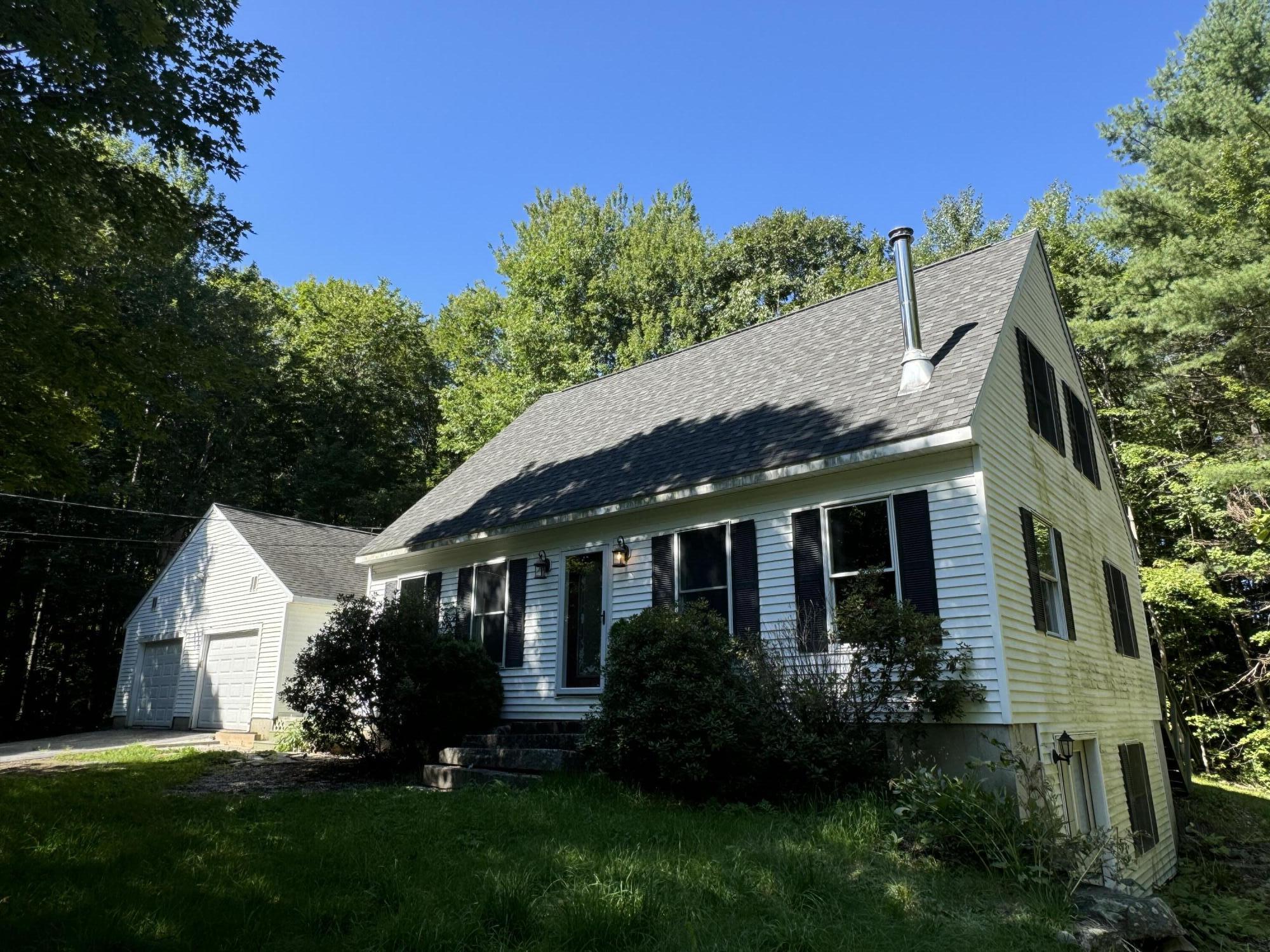 140 Point Road Property Photo 2
