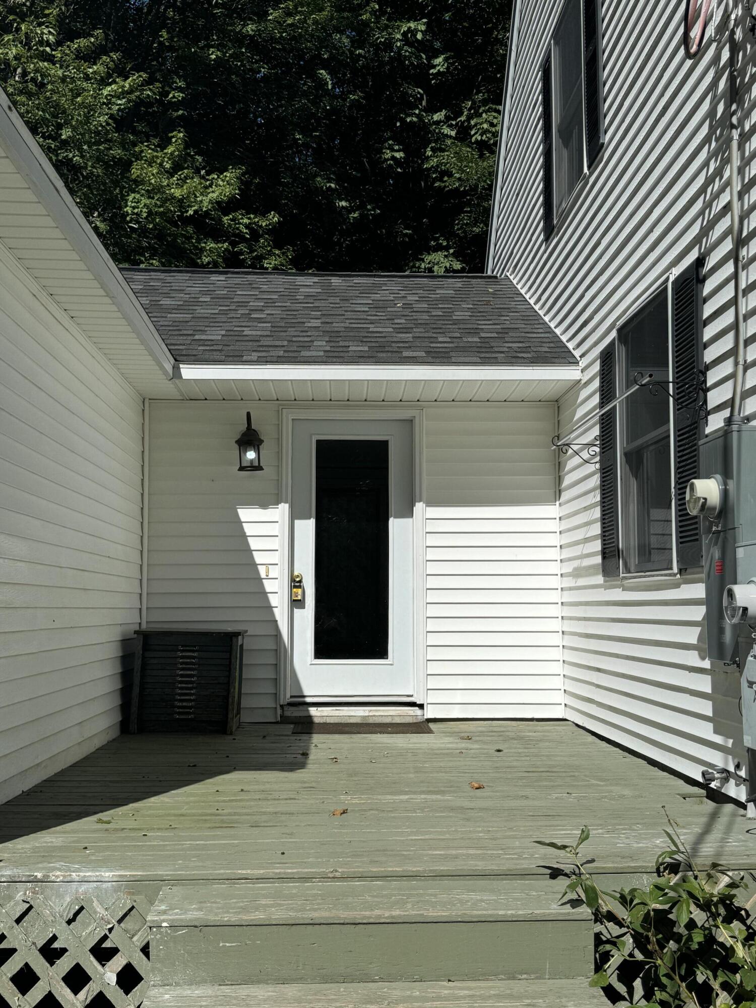 140 Point Road Property Photo 4