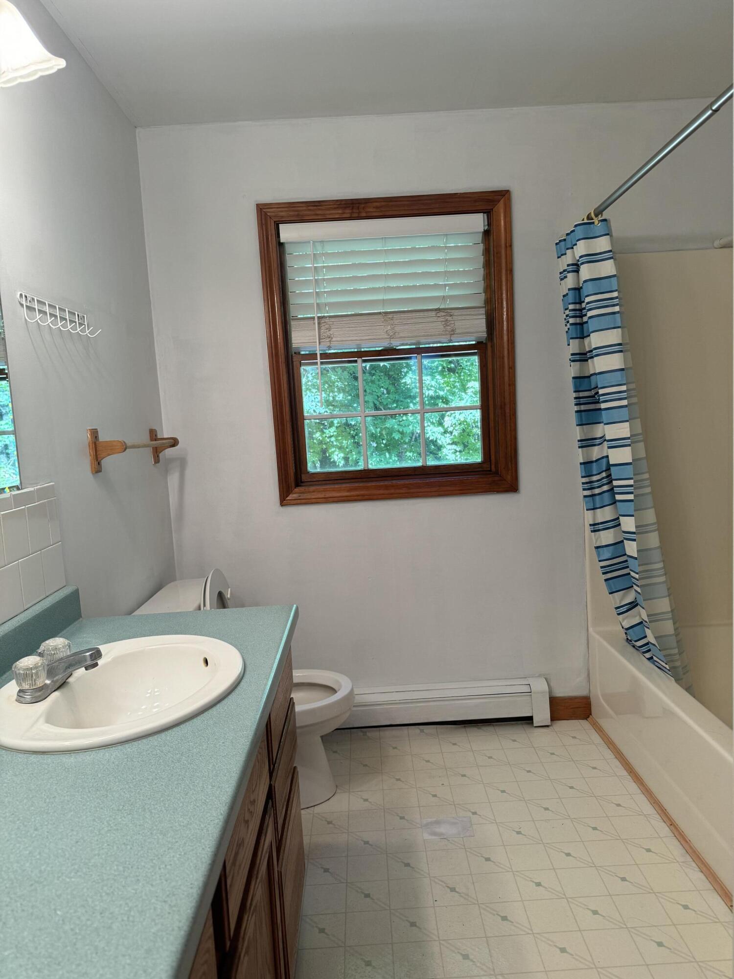 140 Point Road Property Photo 18