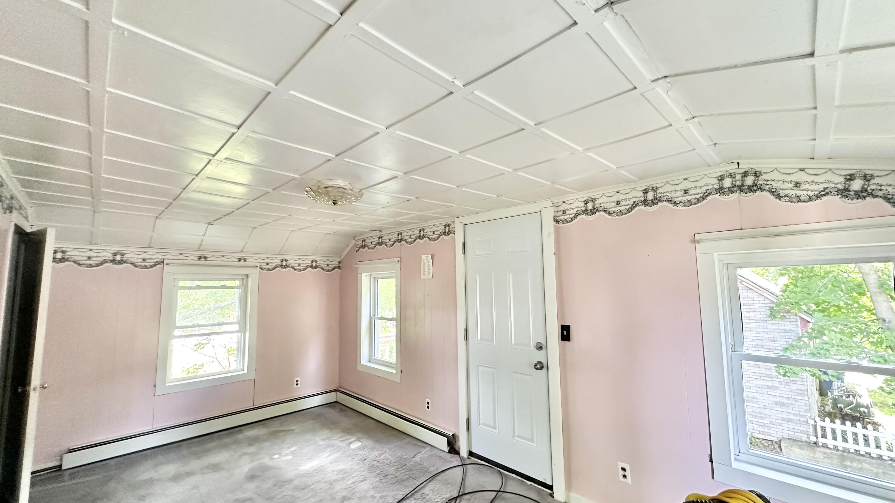 120 Knox Street Property Photo 22