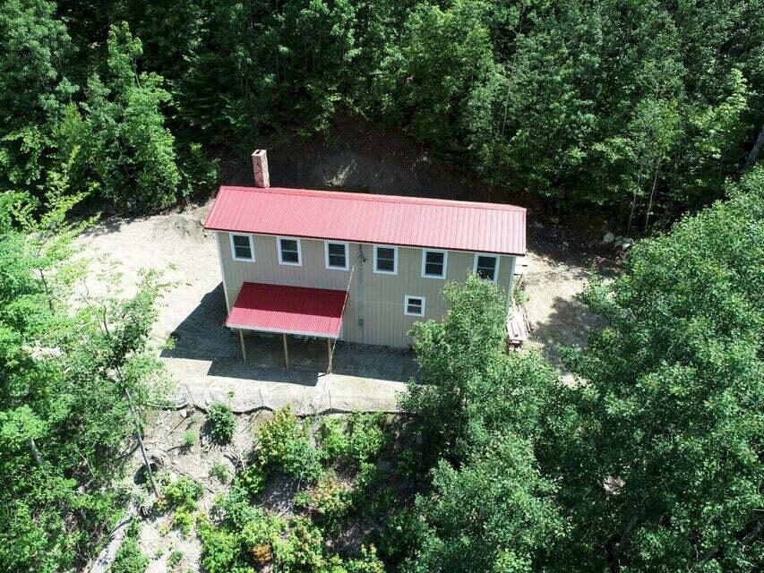 1027 Canada Road Property Photo 4