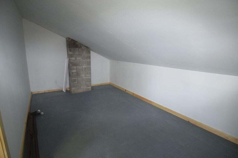 1027 Canada Road Property Photo 24