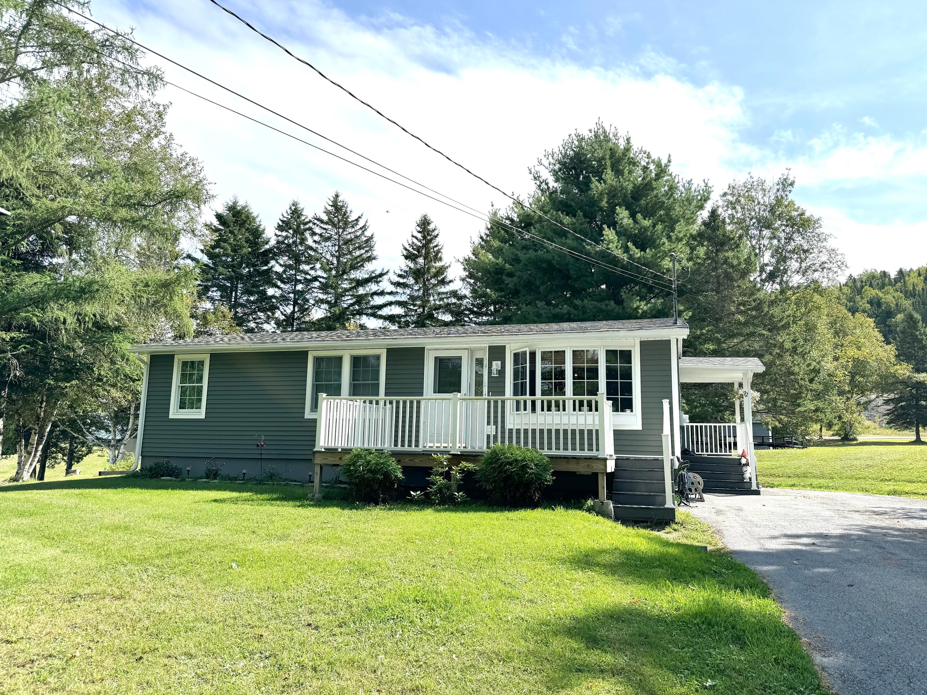 72 Third Avenue Property Photo