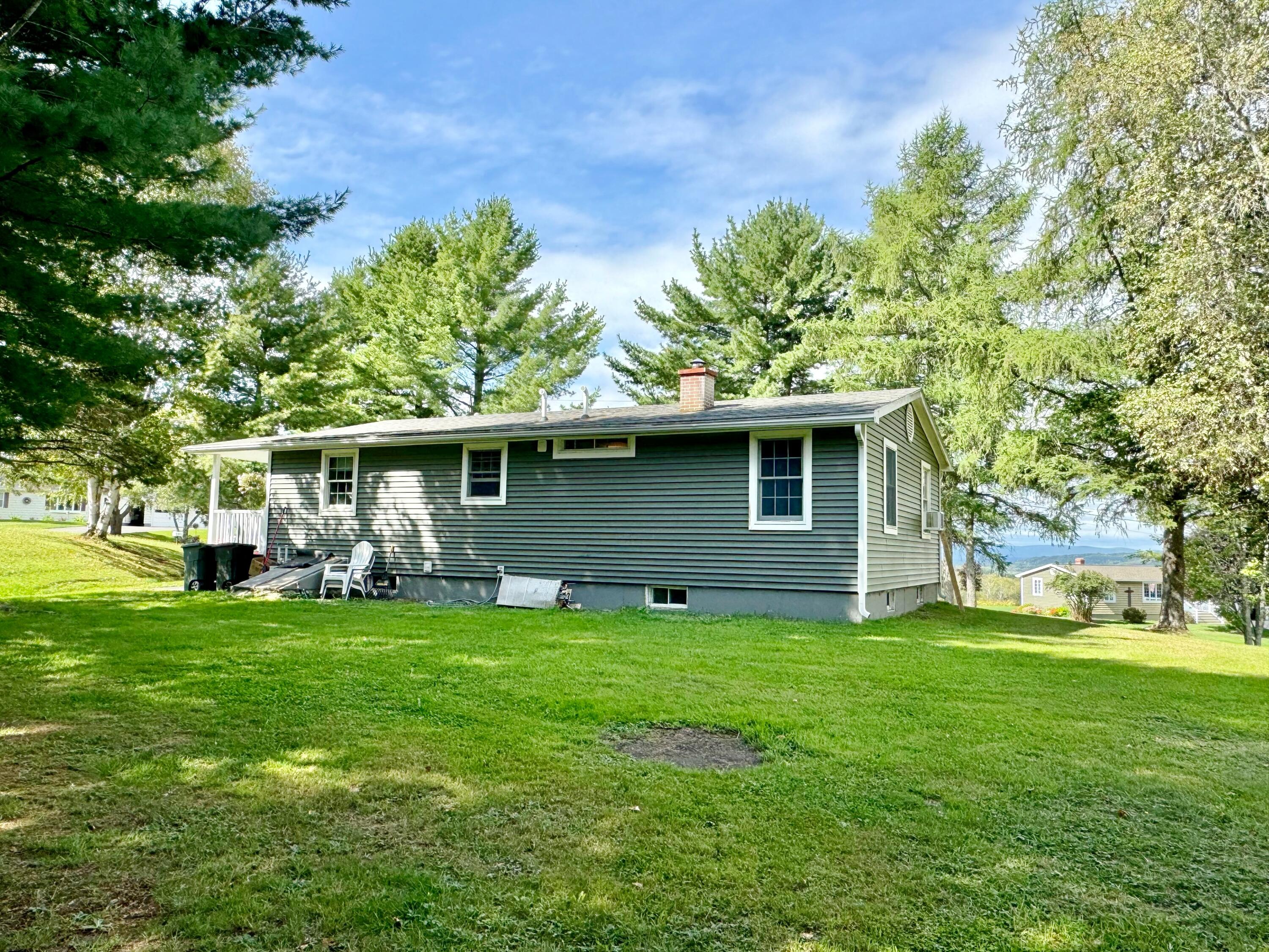 72 Third Avenue Property Photo 5