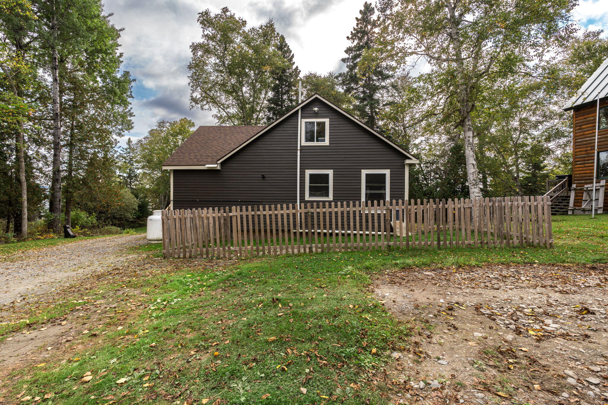 112 Lakeside Lodges Road Property Photo 10