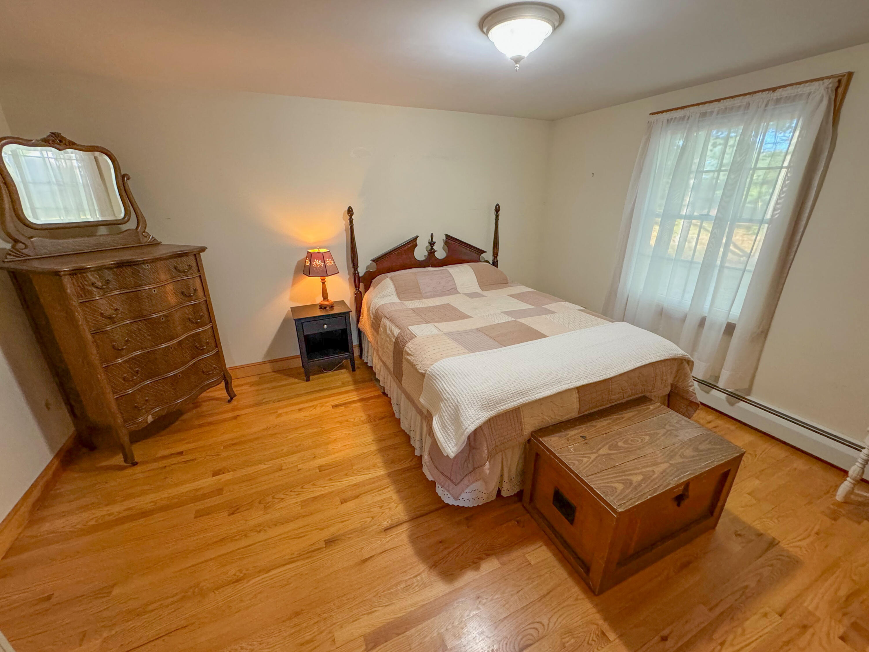 128 School Street Property Photo 43
