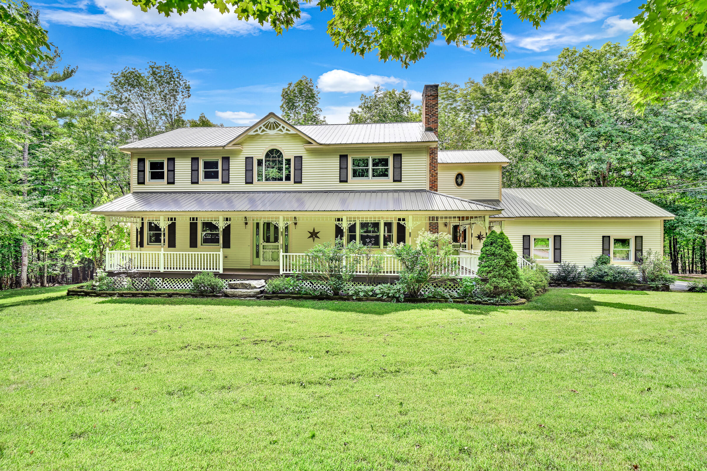286 Pond Road Property Photo