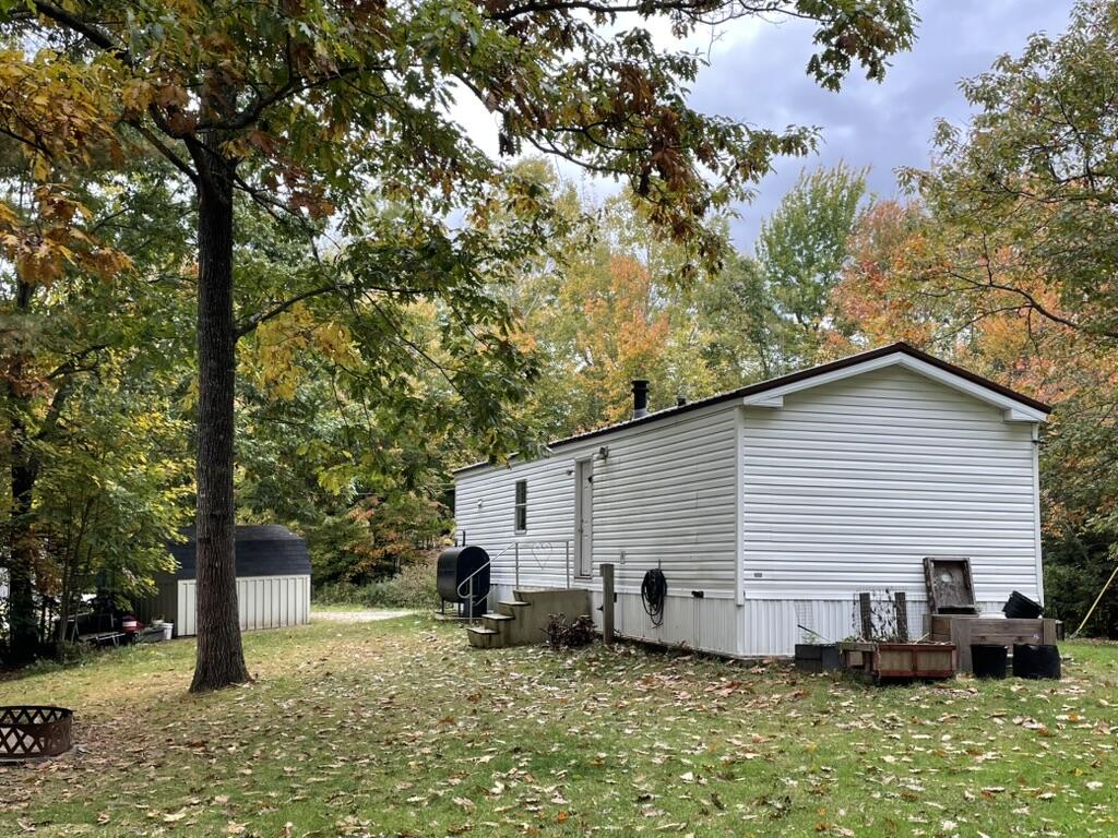 208 Mills Road Property Photo 6