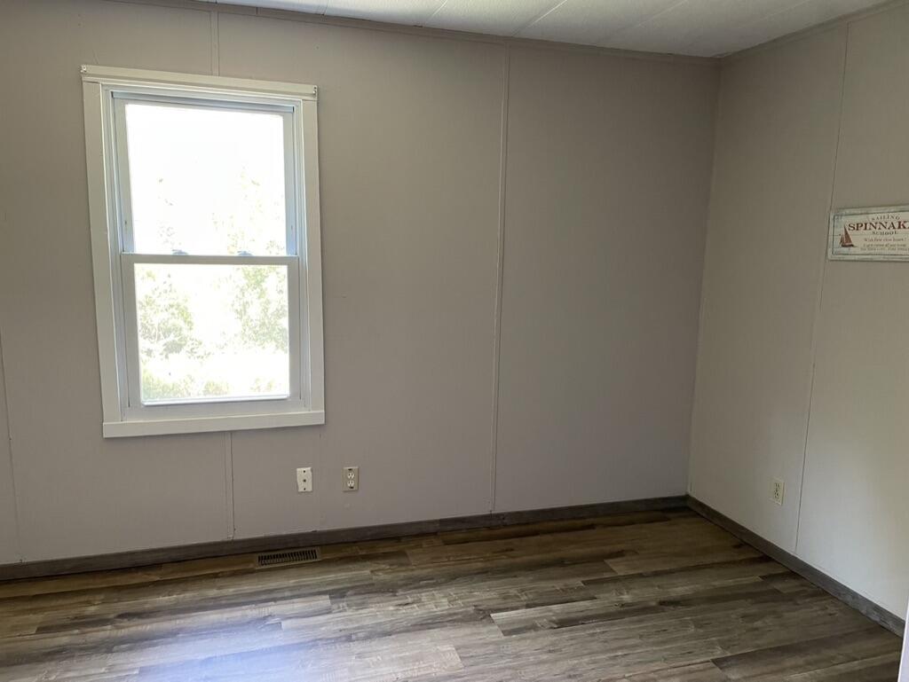 208 Mills Road Property Photo 24