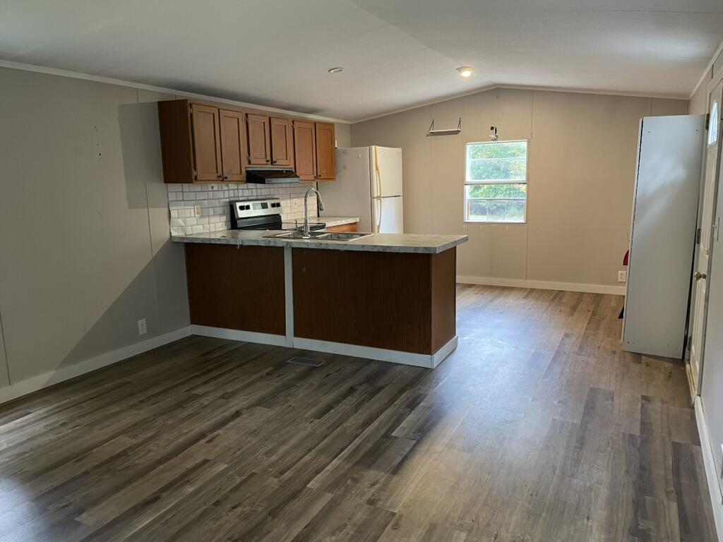 208 Mills Road Property Photo 35