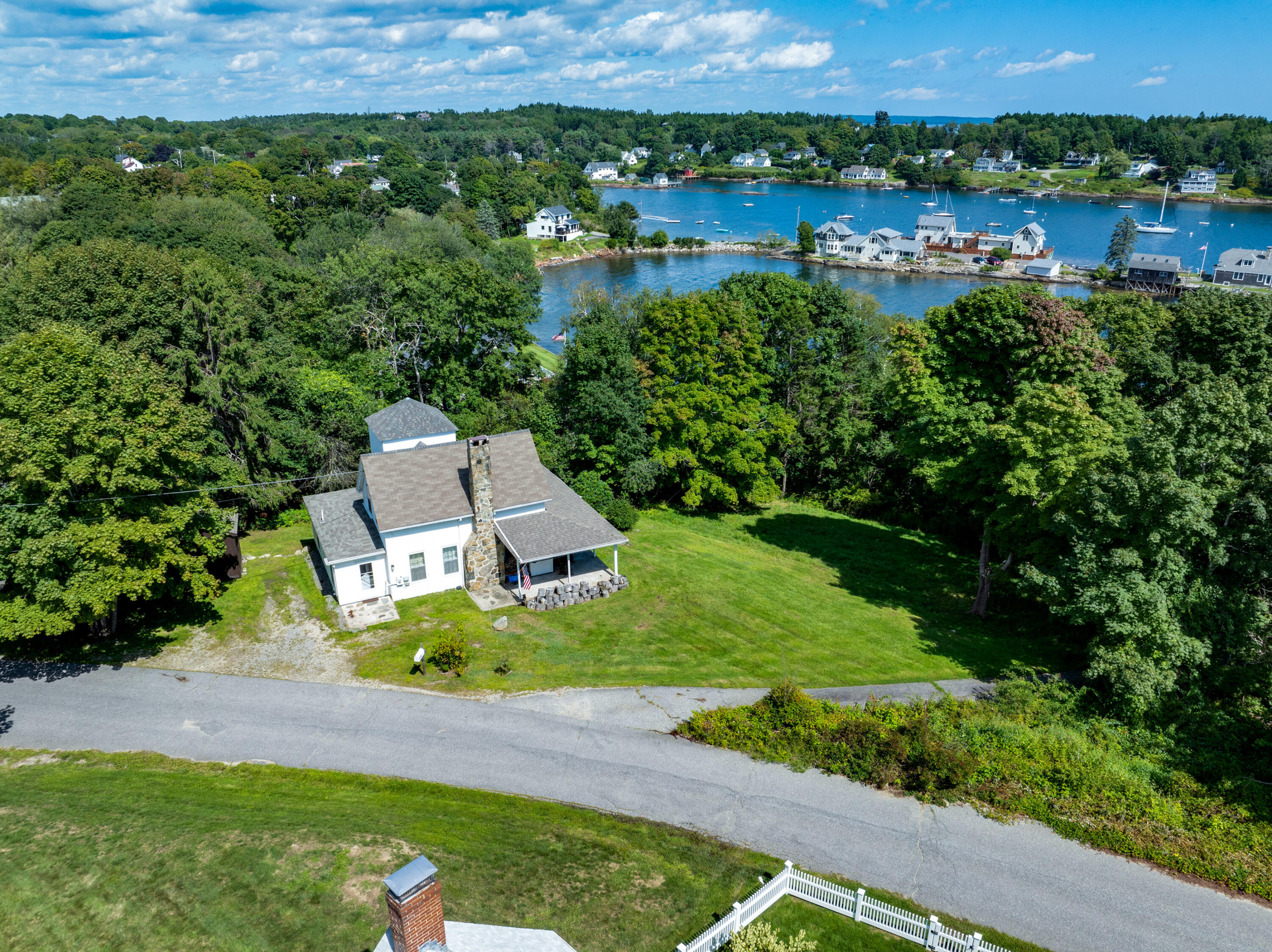 7 Leeman Road Property Photo 14