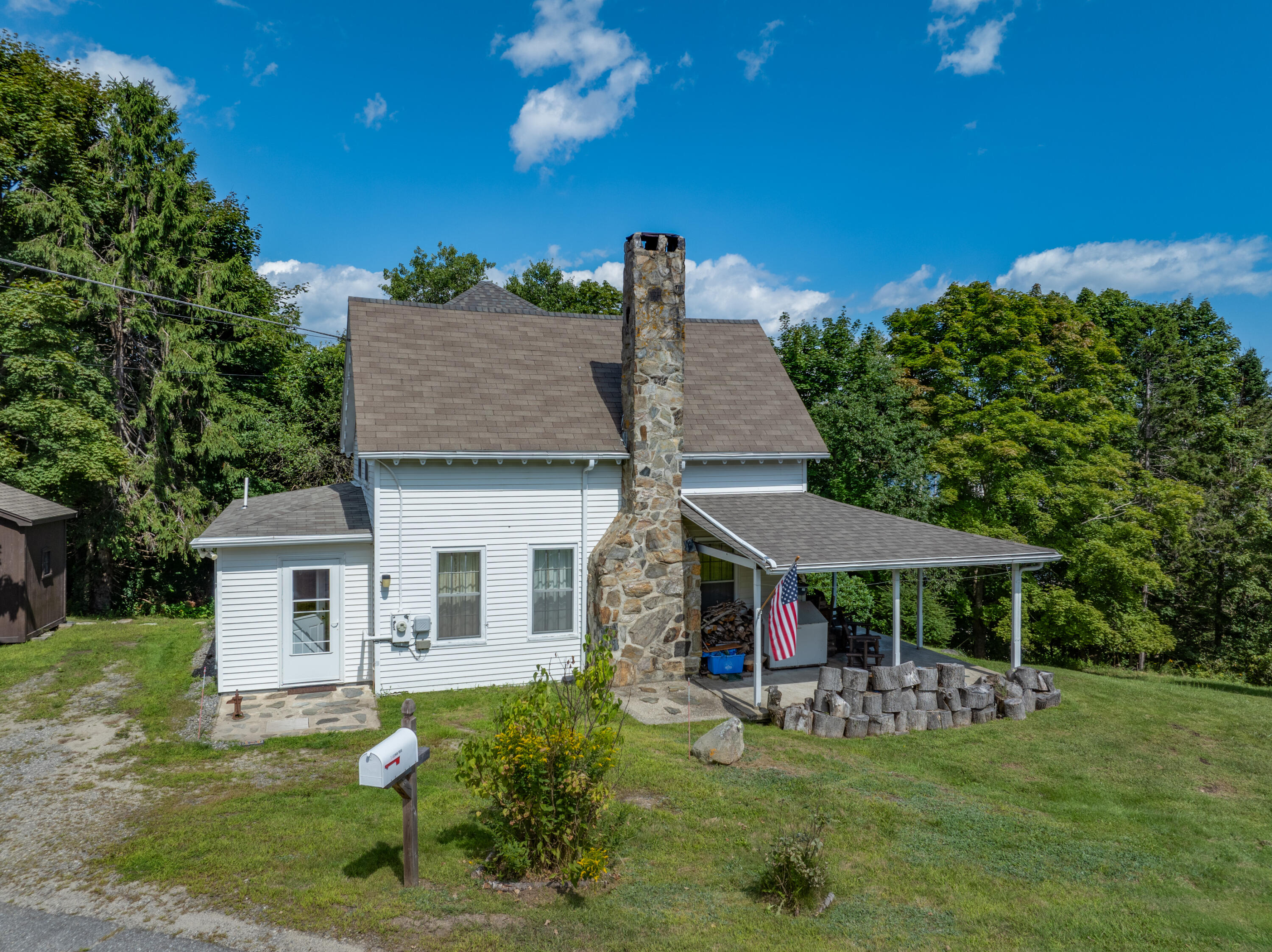 7 Leeman Road Property Photo 17