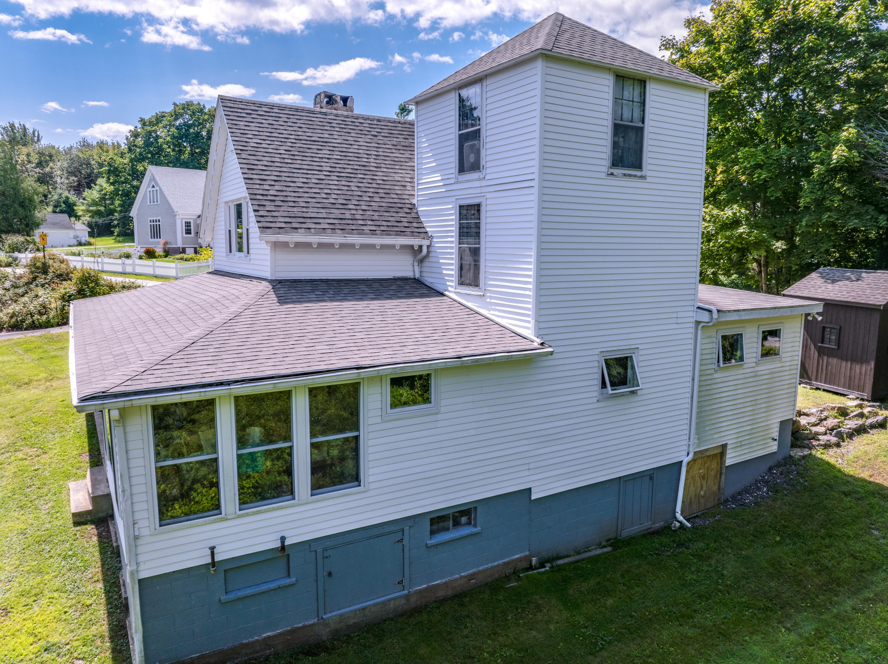 7 Leeman Road Property Photo 20