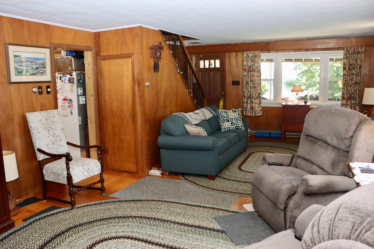 7 Leeman Road Property Photo 37