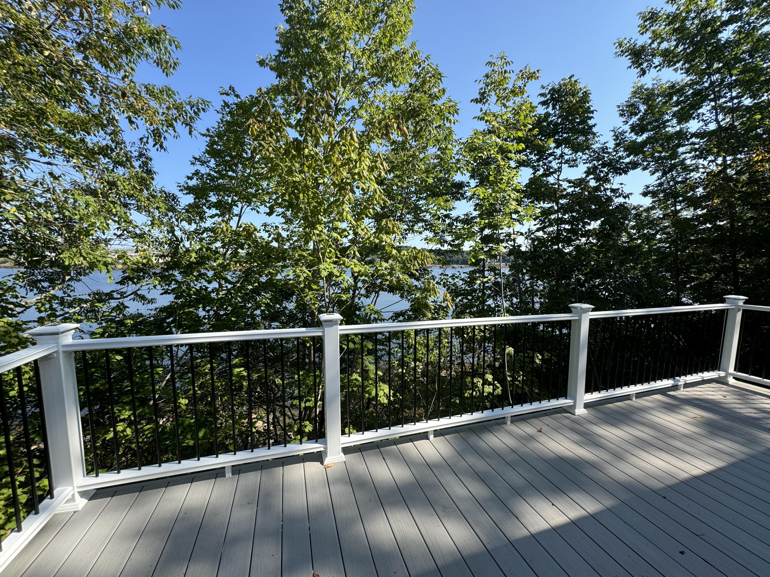 30 Ferry Road Property Photo 18