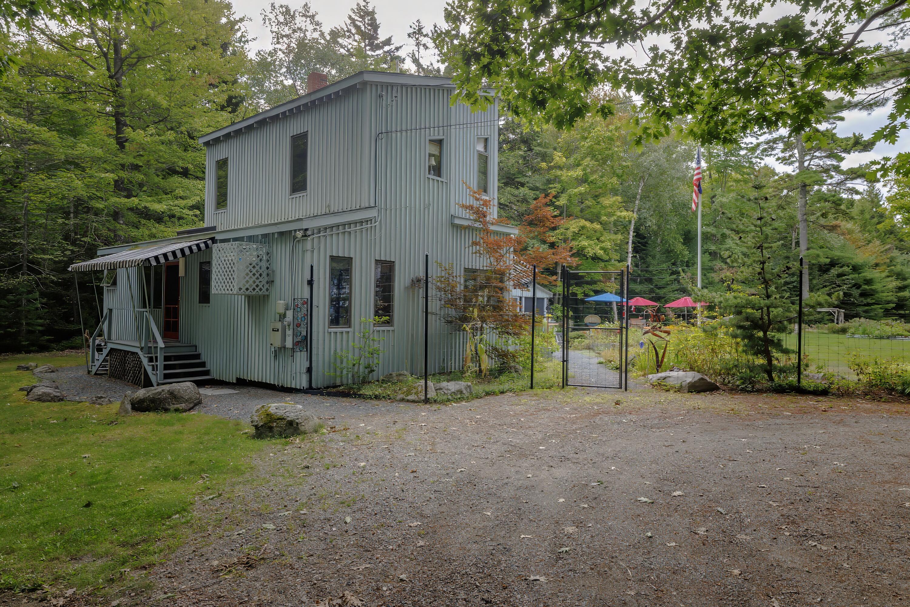 29 Whitney Farm Road Property Photo 8