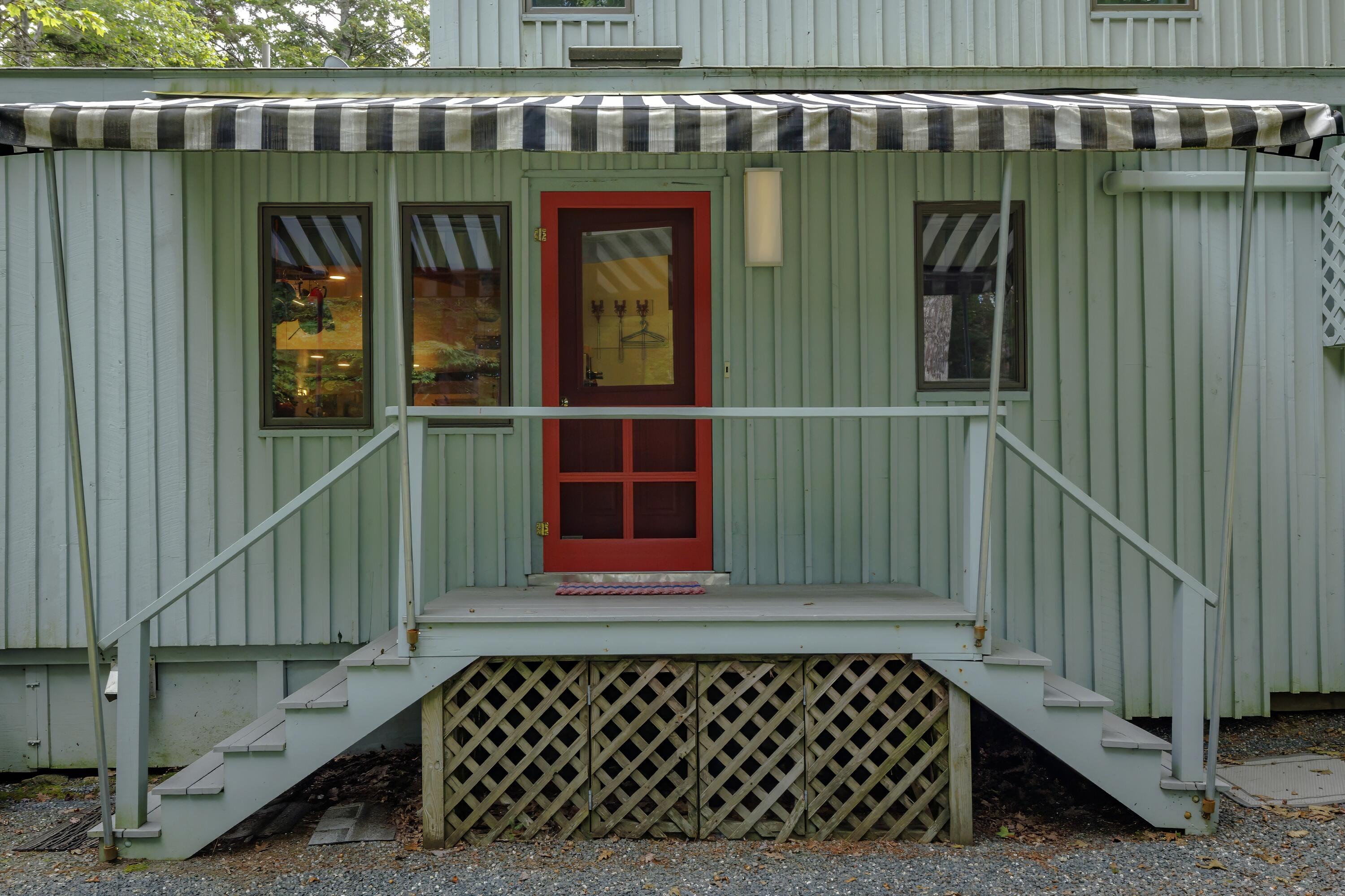29 Whitney Farm Road Property Photo 14