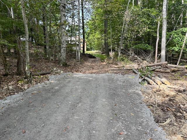 6 Oak Circle Property Photo 4